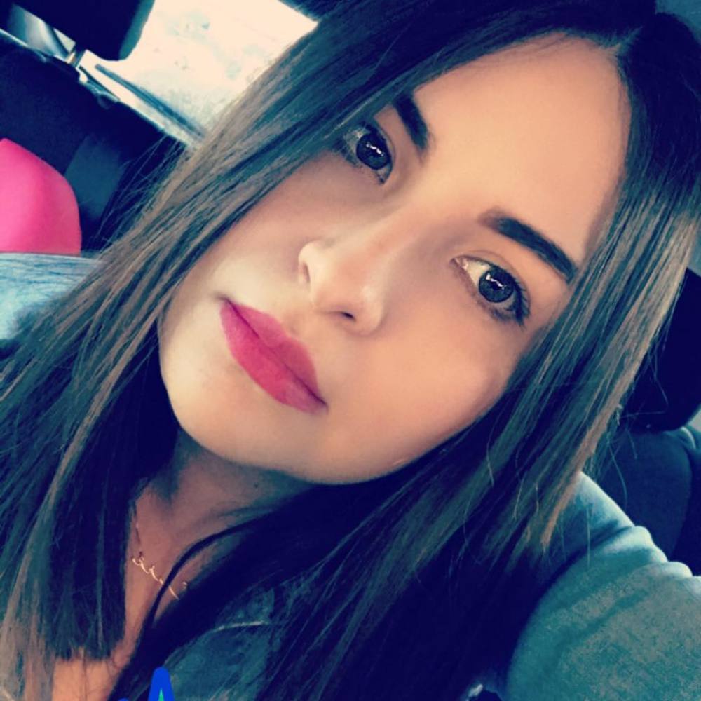 Meet your Posher, Eriika